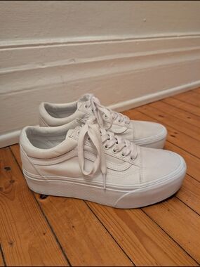 Vans Platform Old Skool Sneakers